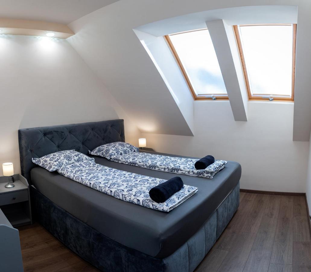 Dream Apartman 1 With Free Parking Győr Exterior foto